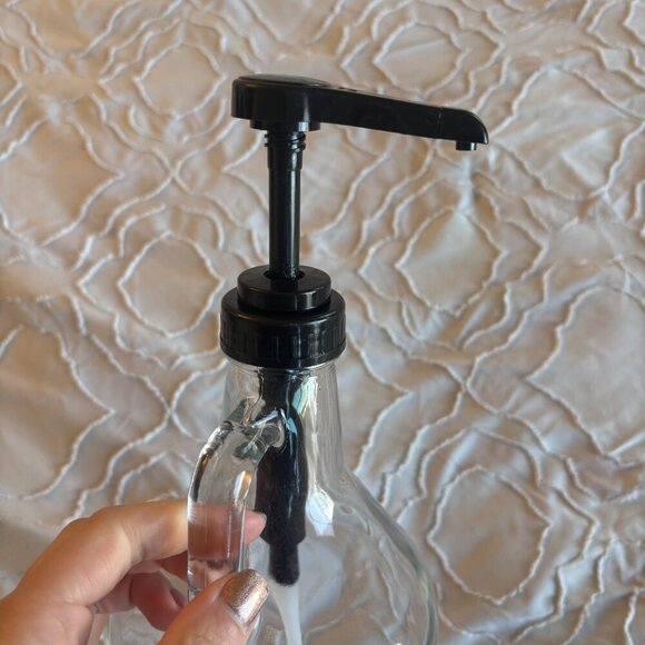 NWOT Target Bullseye's Playground Glass Pump Bottle - Picture 5 of 5